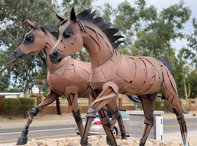 Horse sculpture in steel